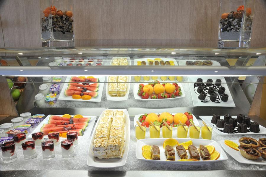 โรงแรมคัมปานีเล มาดริด อัลคาซา เด เอนาเรส อัลกาลาเดเอนาเรส ร้านอาหาร รูปภาพ